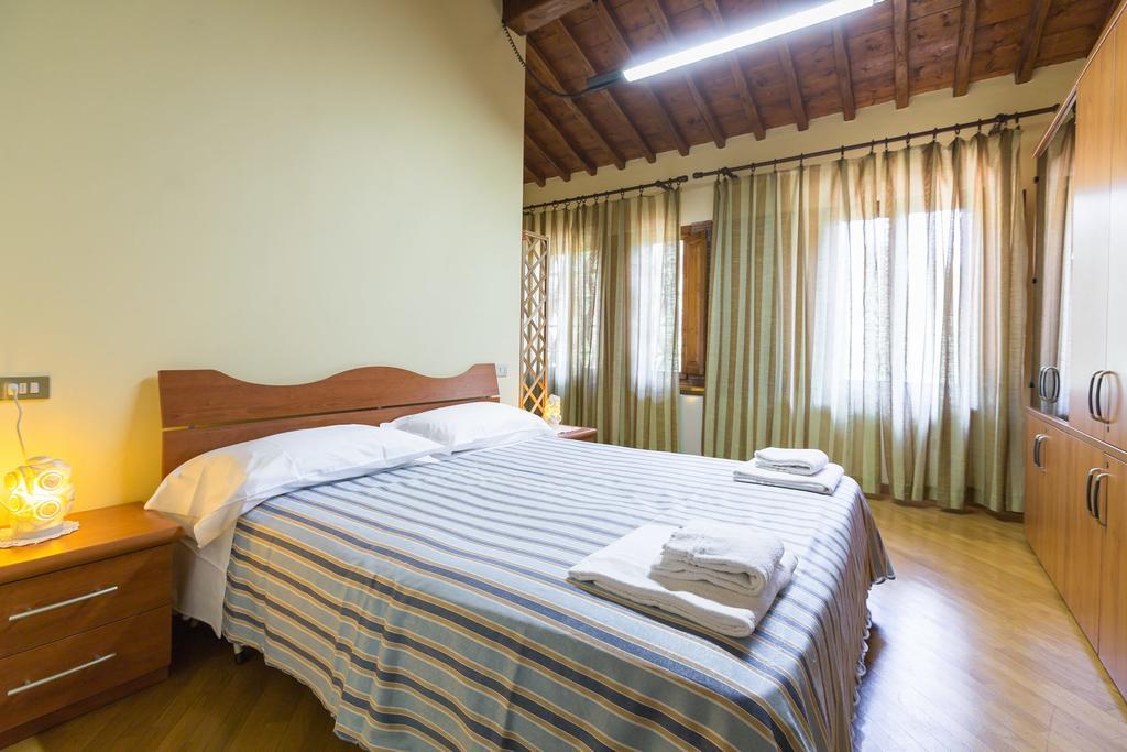 La Collina Del Sole Villa San Gennaro  ภายนอก รูปภาพ